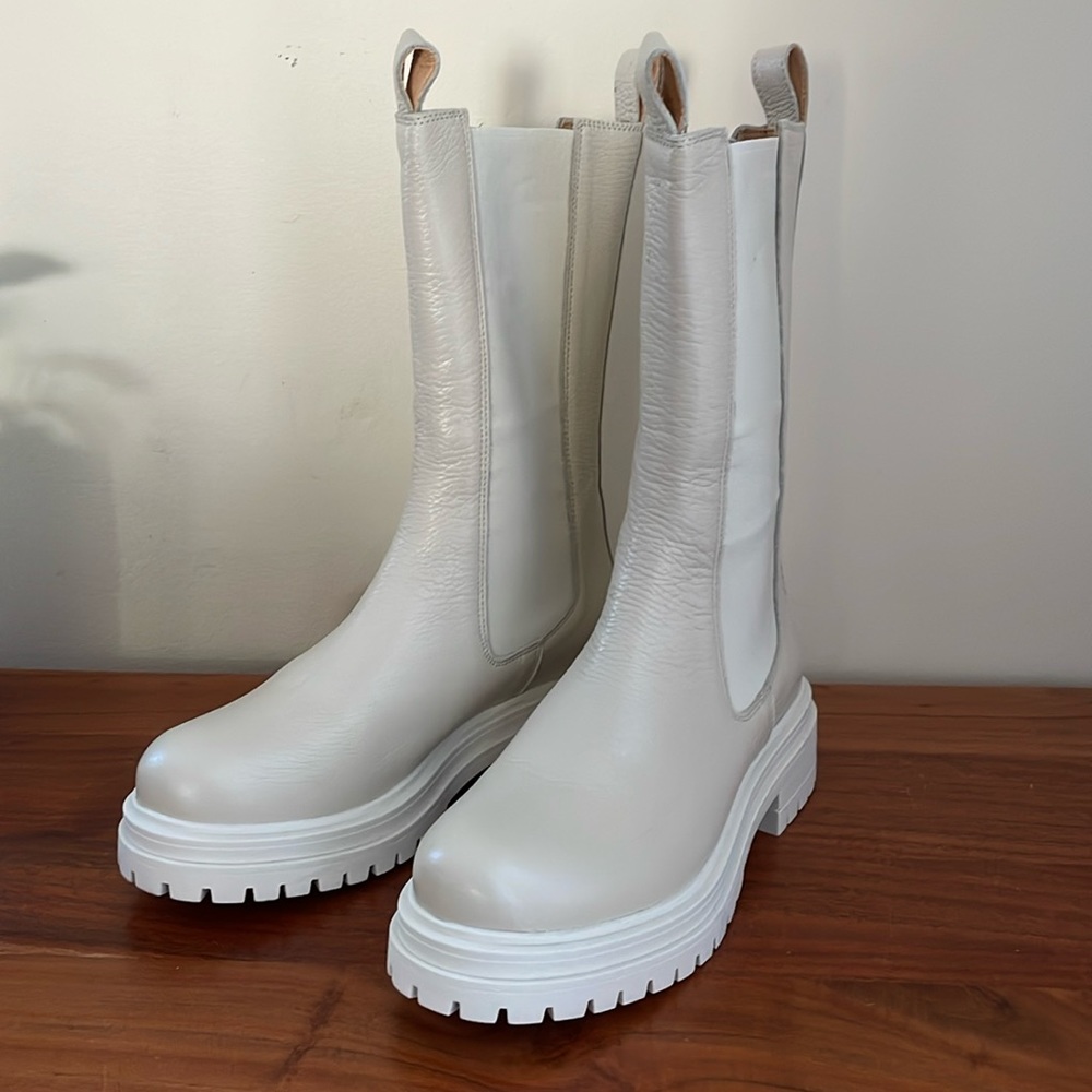 L’intervalle off white seracuse leather Chelsea Chunky lug sole boots 37